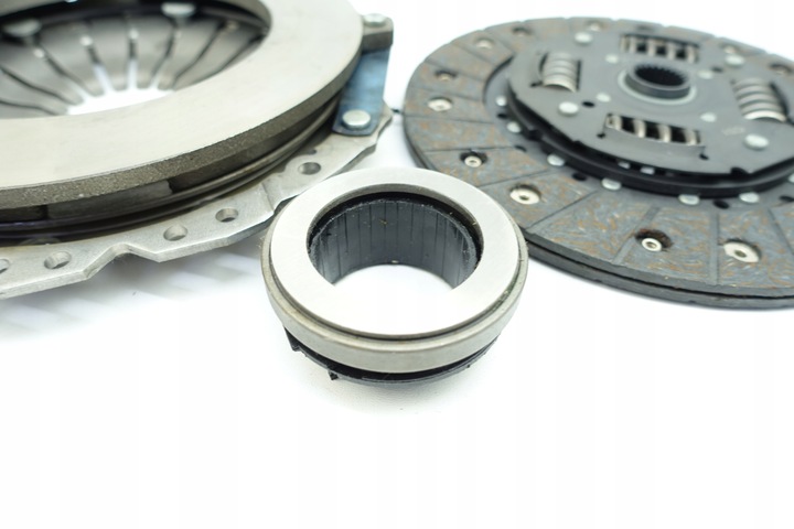 фото №10, Opel kadett e 1.5td зчеплення vectra a 1.7td 1606968 664192 664238 90251210