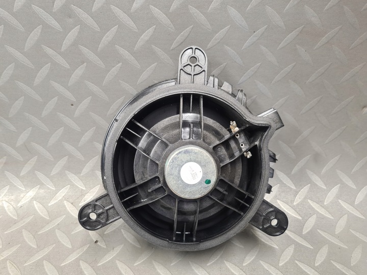 фото №2, Динамик дверь зад задних volvo s60 ii v60 оригинал