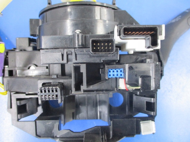 фото №7, Golf 5 plus перемикач підкермові важелі змотувач 1k0953503el