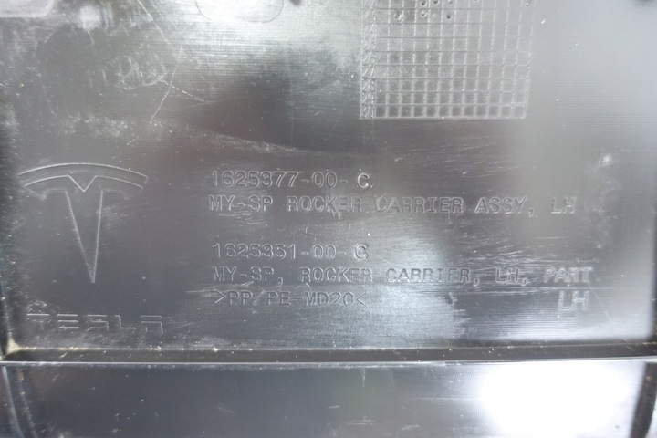 фото №8, Tesla модель y 2019- планка порогова ліва нижня 1625377-00-c