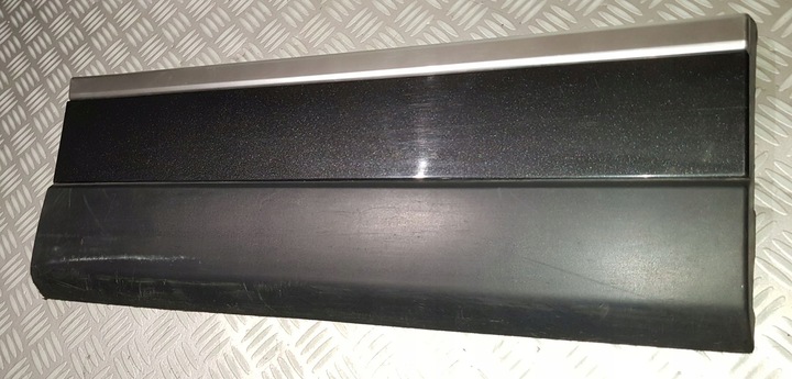 фото №6, Range rover vogue l405 планка дверь правая зад dół