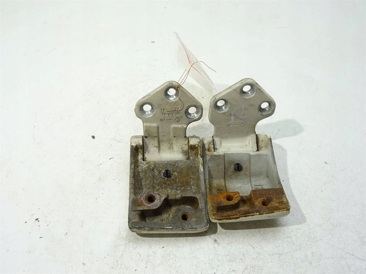 фото №3, Петля двері задніх праві vw transporter t5 1.9 tdi 105km 03-09