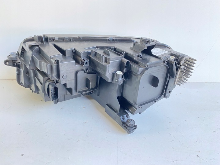 фото №10, Лампа передня перед права повний led vw tiguan ii 5na 2016-