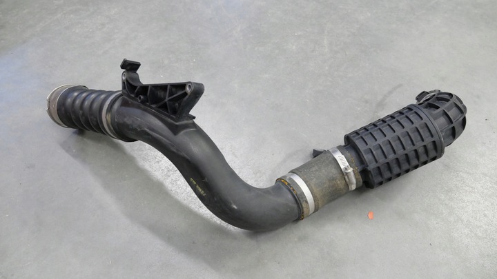 фото №9, Bmw f39 f45 f48 шланг труба интеркулер 8577233