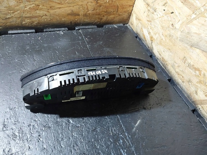 фото №11, Спідометр  / спідометр audi a6 c5 4b 2.5 tdi повний fis 4b0920932q