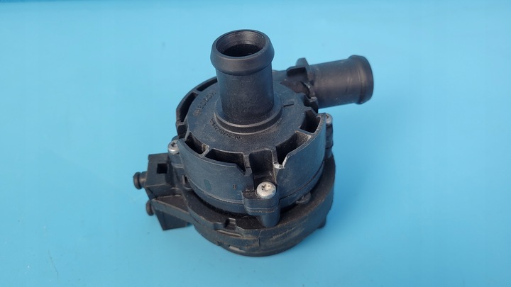 фото №5, Audi vw tiguan skoda 2.0 tdi дополнительный помпа насос воды 5q0965567h