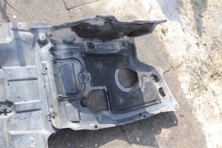 фото №3, Corolla verso ii 1.8 1zz 2.0 d4d 04-09r защита pod двигатель комплект