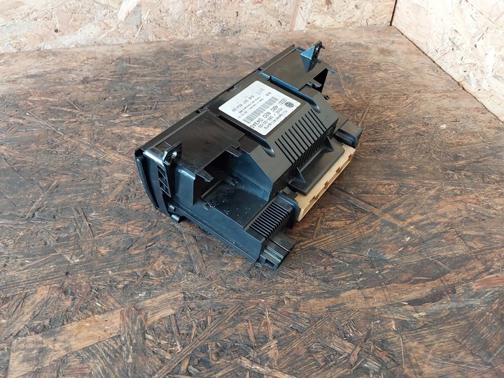 фото №13, Панель воздуховод кондиционера audi a6 c5 4b0820043ag