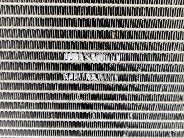 фото №4, Радіатор двигуна головна 16400-37260 toyota prius plus 11-14