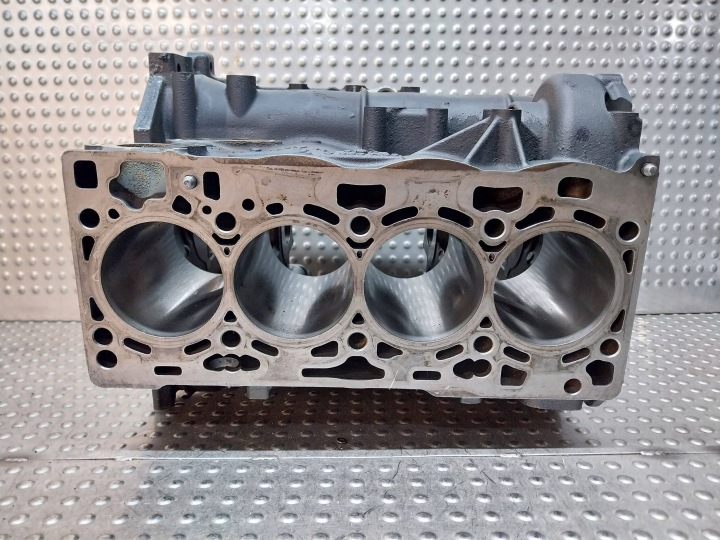 фото №6, Блок  двигуна номінал 03n023c crb audi a4 b9 8w a5 8w q5 8r a6 c7 2.0 tdi
