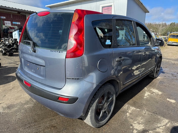 фото №10, Nissan note i e11 лампа правий зад права задня