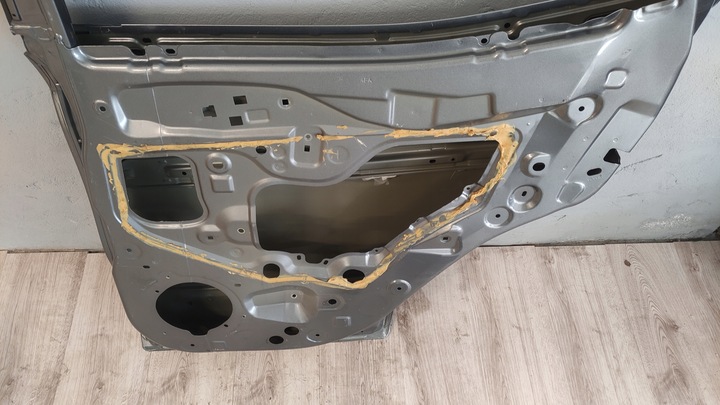 фото №8, Nissan qashqai j11 двері праві зад