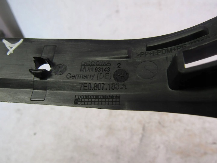 фото №9, Vw t5 ковзун бампера лівий перед 7e0807183a