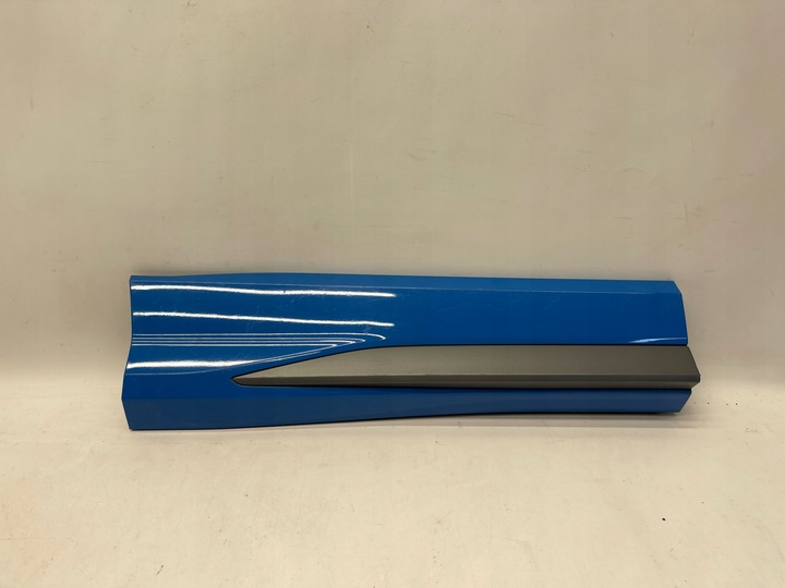 фото №1, Audi q3 ii 83a 18r- планка боковая дверь правая зад