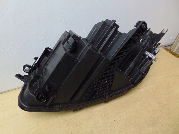 фото №12, Лампа правая перед vw tiguan ii рестайлинг 5nb941036g европа