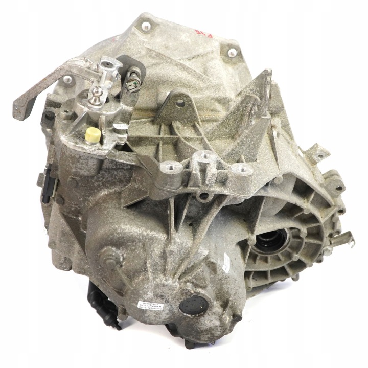 фото №13, Bmw f45 active tourer 218i b38 ручная коробка передач 2385262 gs6-58bg aaj