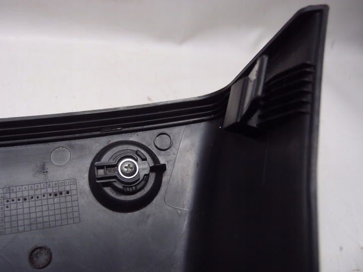 фото №10, Обивка дверь правый перед hyundai h350 2016r