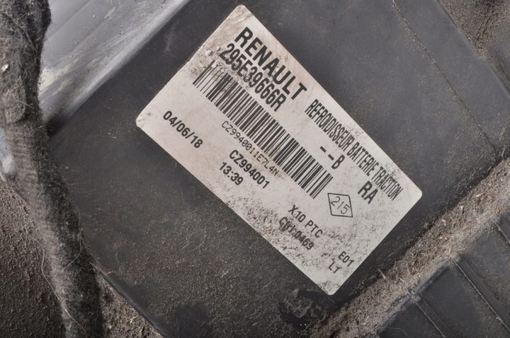 фото №10, Renault zoe система охолодження акумулятора радіаторів 295e39666r