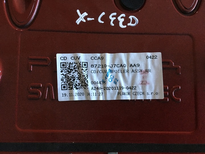 фото №10, Kia xceed 19- спойлер спойлер крышки багажника зад 92403-j7350