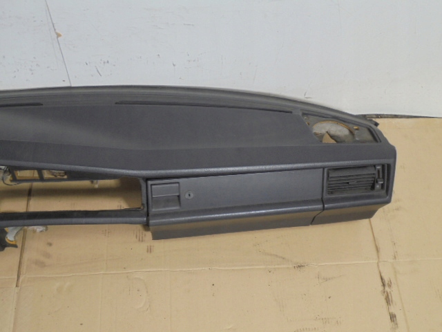 фото №9, Mercedes 190 w201 88-93 капот панель бардачок