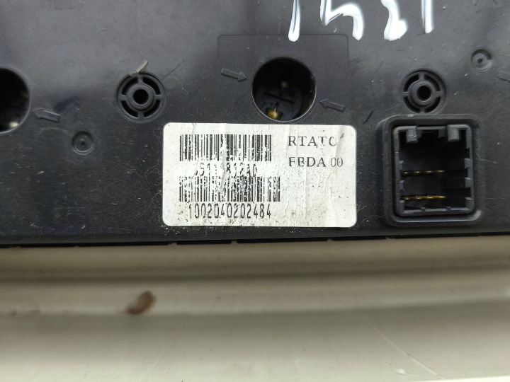 фото №8, Chrysler grand voyager v панель клімат-контролю 2011 1002040202484