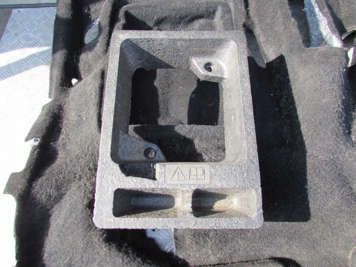 фото №11, Покрытие пол ford kuga i 08-13r комплект 8v41s11654bd