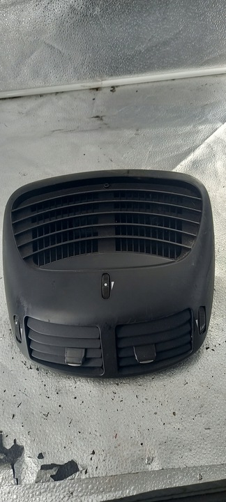 фото №1, Решітка повітропровід середня alfa romeo 147 02r hb