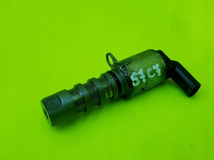 фото №1, Клапан керуючий головки s6 c7 s7 c7 a8 4.0 tfsi ctg 06e257s