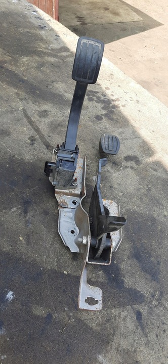 фото №2, Педаль газу halulca peugeot 308 t9 9674829180