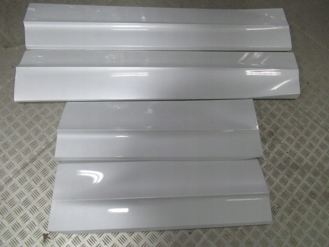 фото №1, Планки накладки двері vw touareg iii rline комплект