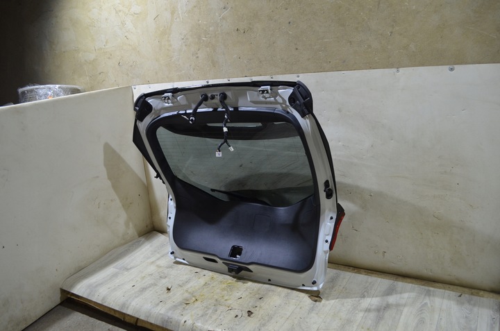 фото №7, Toyota c-hr chr рестайлинг крышка зад комплектная