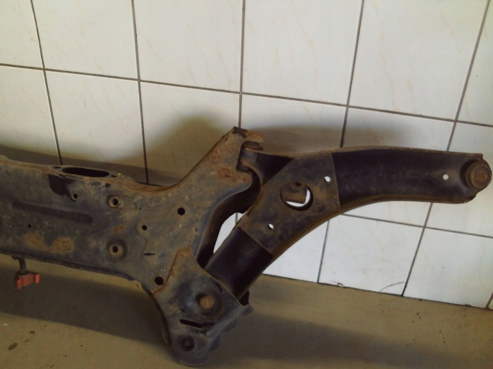 фото №6, Kia venga 2013 1.6 dohc балка підрамник підрамник trawers балка перед 62400-1p000