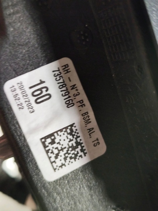 фото №12, Jeep avenger 22- зеркало правые ассистент подсвечиваемый 14 pin 10 + 4 европа