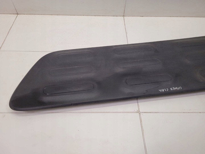 фото №11, Планка дверь перед правая сторона citroen c3 3 2018 9801023480