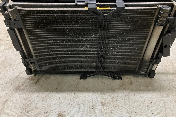 фото №11, Комплект радиатор peugeot 308 sw ii 9673999980 1.6l дизель 88kw 2014