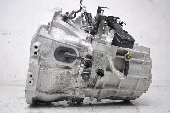 фото №6, Sportage iv 2wd 1.6 t-gdi 177km коробка передач 9tys km!!