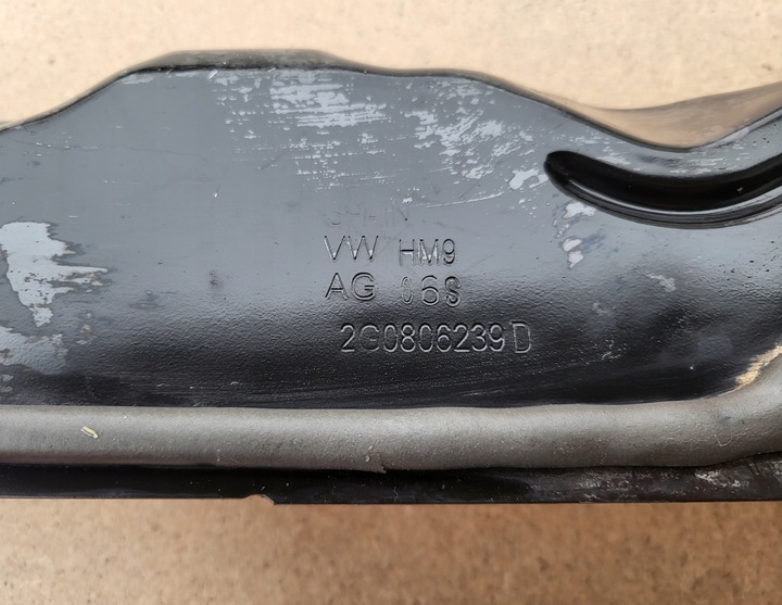 фото №8, Панель под лобовым стеклом металлический volkswagen polo iv 4 2g0806239d