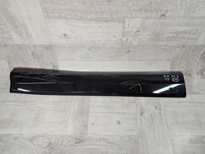 фото №1, Audi q3 ii планка накладка двері правий зад задня 83a853960a