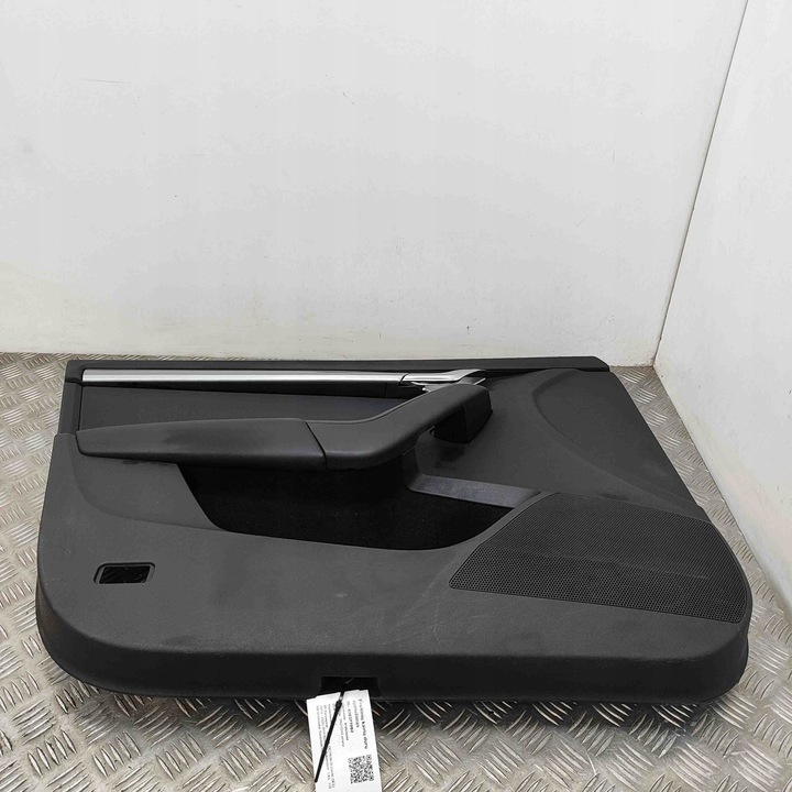 фото №2, Боковина передних левых дверь skoda octavia iii combi 5e5 5e1867011