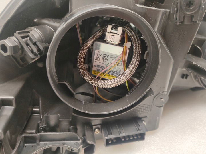 фото №13, Citroen c4 ds4 ксенон лампа правые перед 968789598000