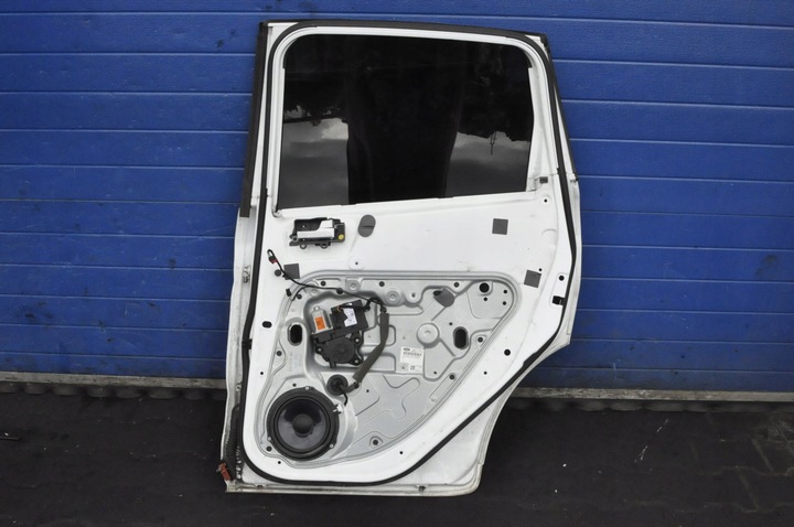 фото №13, Ford kuga mk1 двері праві зад задні