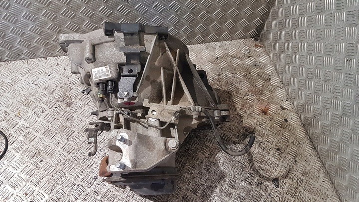 фото №1, Ford b-max коробка передач коробки передач cv1r-7002-abf 1.4 b