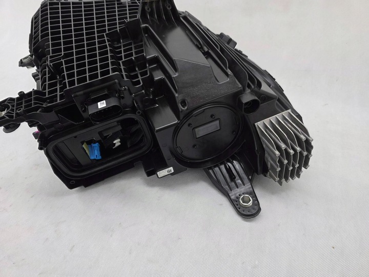 фото №14, Mercedes mb eqs w296 suv лампа перед ліва digital light європа a2969062502