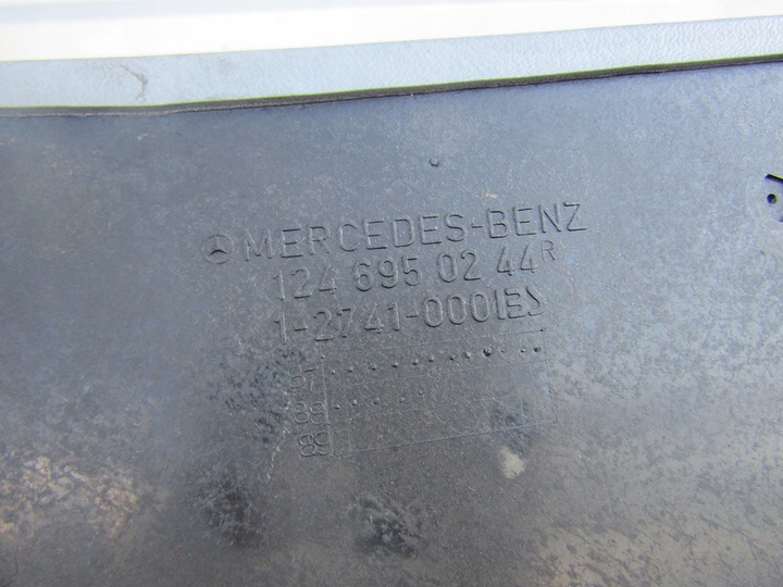 фото №15, 11 mercedes w124 sedan захист оббивка стійка c заднього сірий do 89r