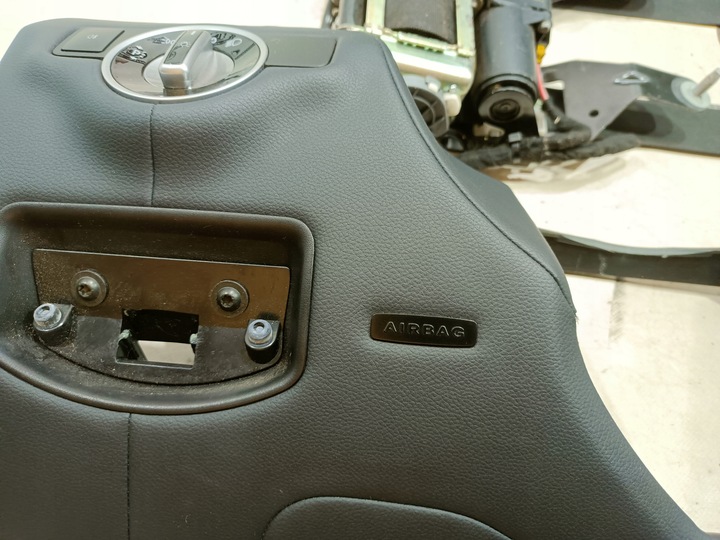 фото №7, Mercedes cls w218 w 218 панель консоль подушка безпеки ремені