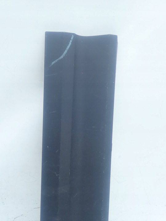 фото №2, Volvo xc40 17- планка дверь левая перед