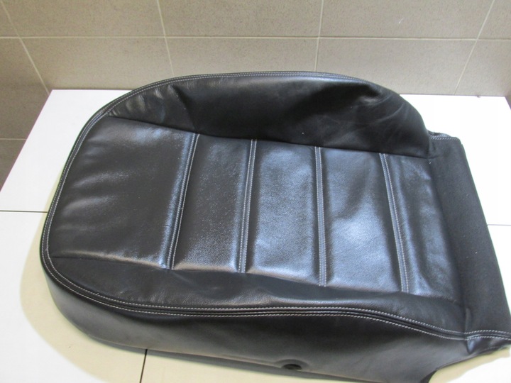 фото №12, Гарна оббивка спинка сидіння шкіра kuga mk1