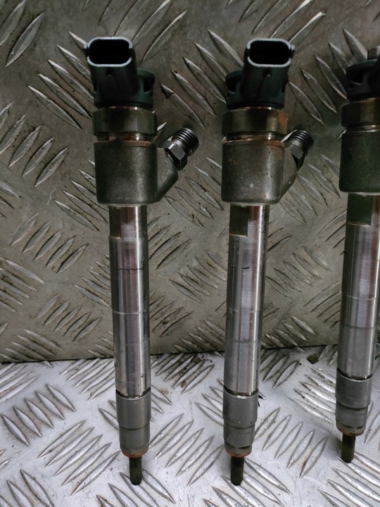 фото №15, Bosch інжектор cr ford focus 1.5d 17-