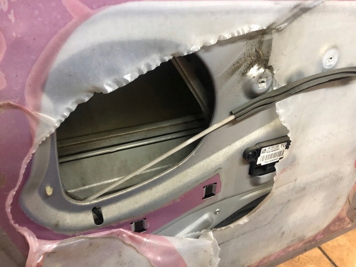 фото №1, Механизм стёкла левый перед opel zafira a 1.6b 02r.