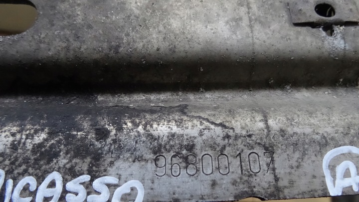 фото №8, C4 picasso 1 i балка pod радіатор 96800107